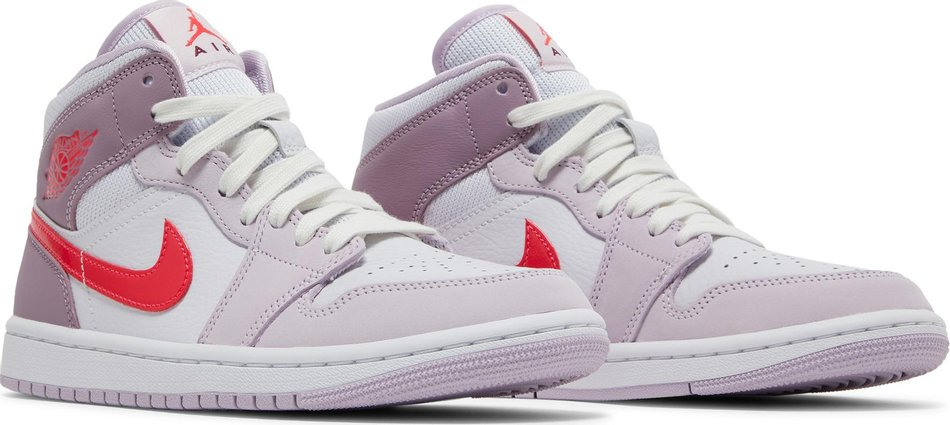 Wmns Air Jordan 1 Mid Valentine s Day DR0174-500