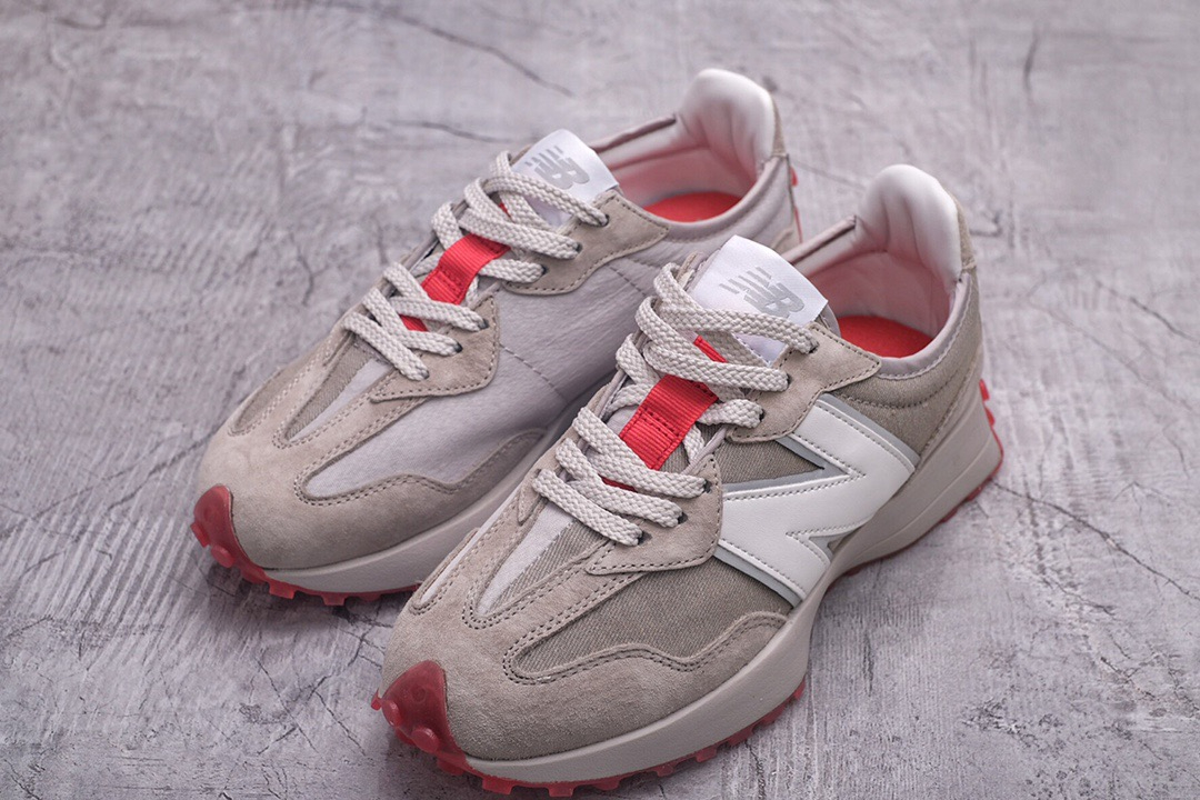 Levi s x 327 Grey Red MS327LVC