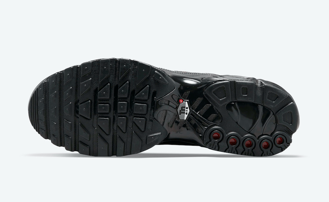 Air Max Plus Black Reflective DN7997-001