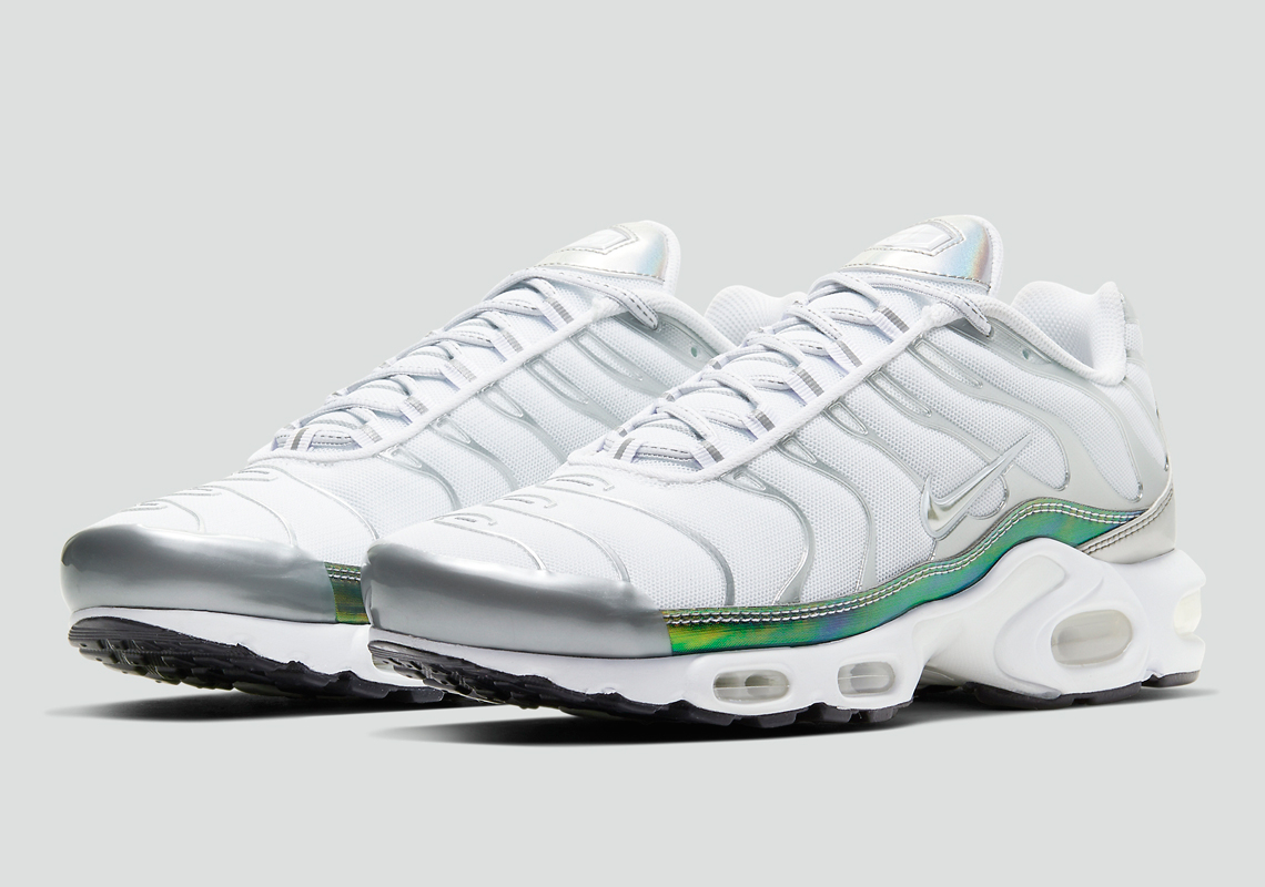 Air Max Plus Metallic Green CW2646-100