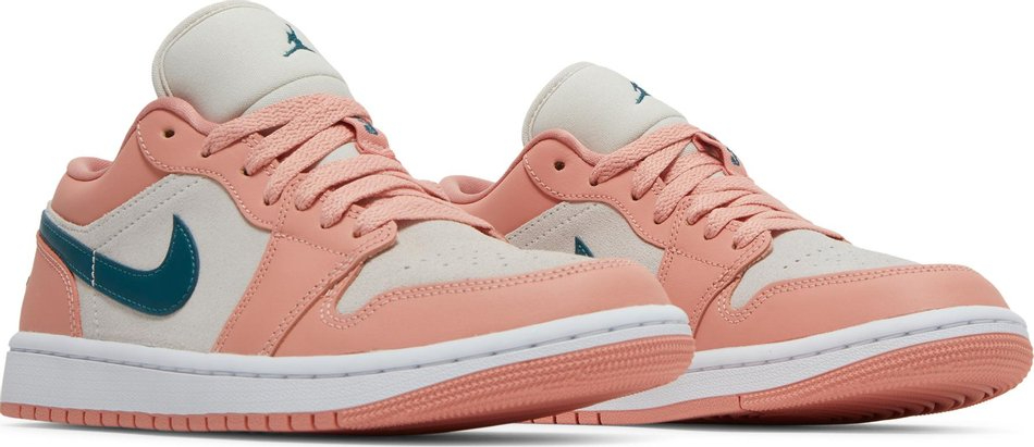 Wmns Air Jordan 1 Low Light Madder Root DC0774-800