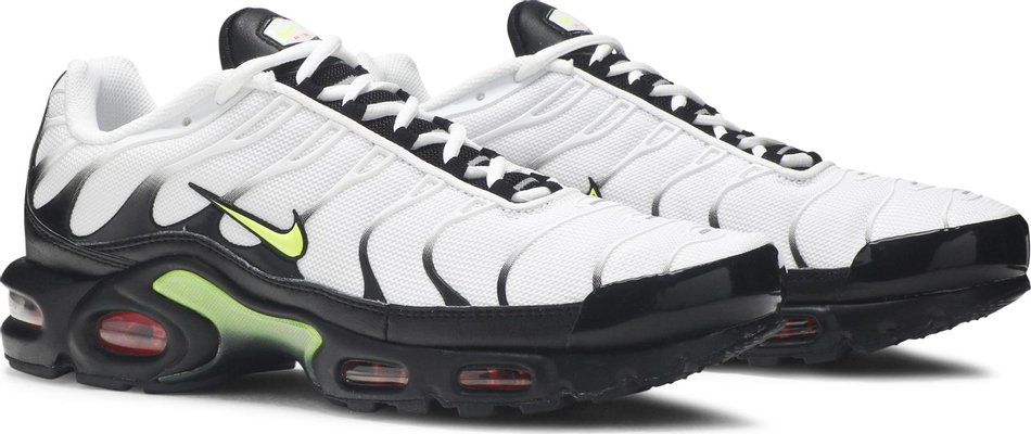 Air Max Plus Black Volt AJ2013-100