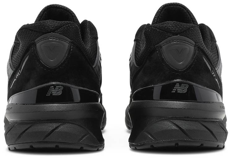990v5 Made in USA Black M990BB5
