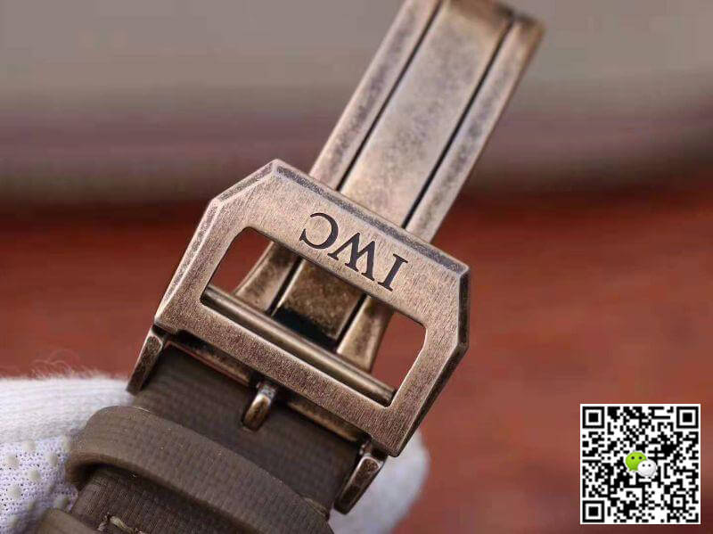 Replica IWC Schaffhausen Pilot Top Gun 1:1 Best Edition Swiss ETA A23J Bronze Nylon Strap