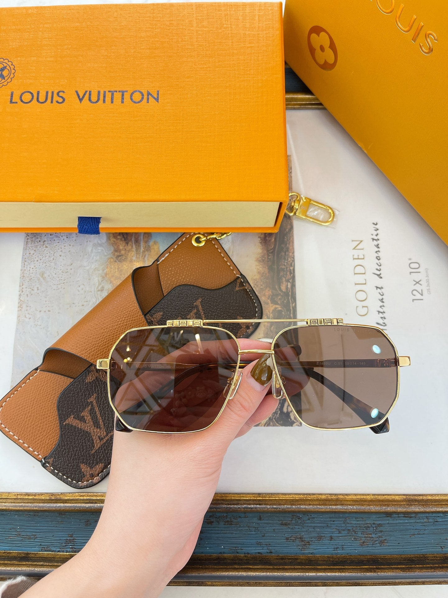 L0vis Vvtt0n Sunglasses
