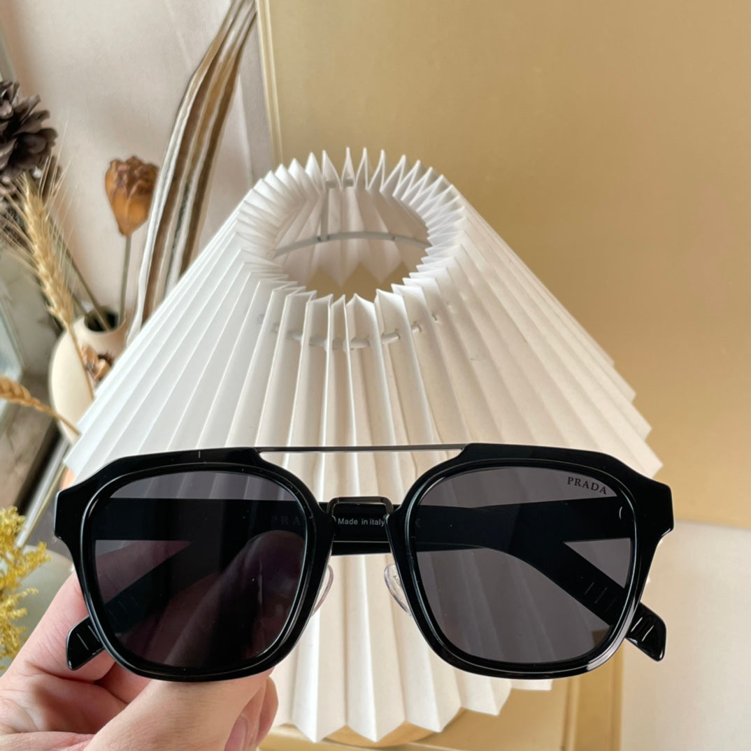 Pra*a sunglasses