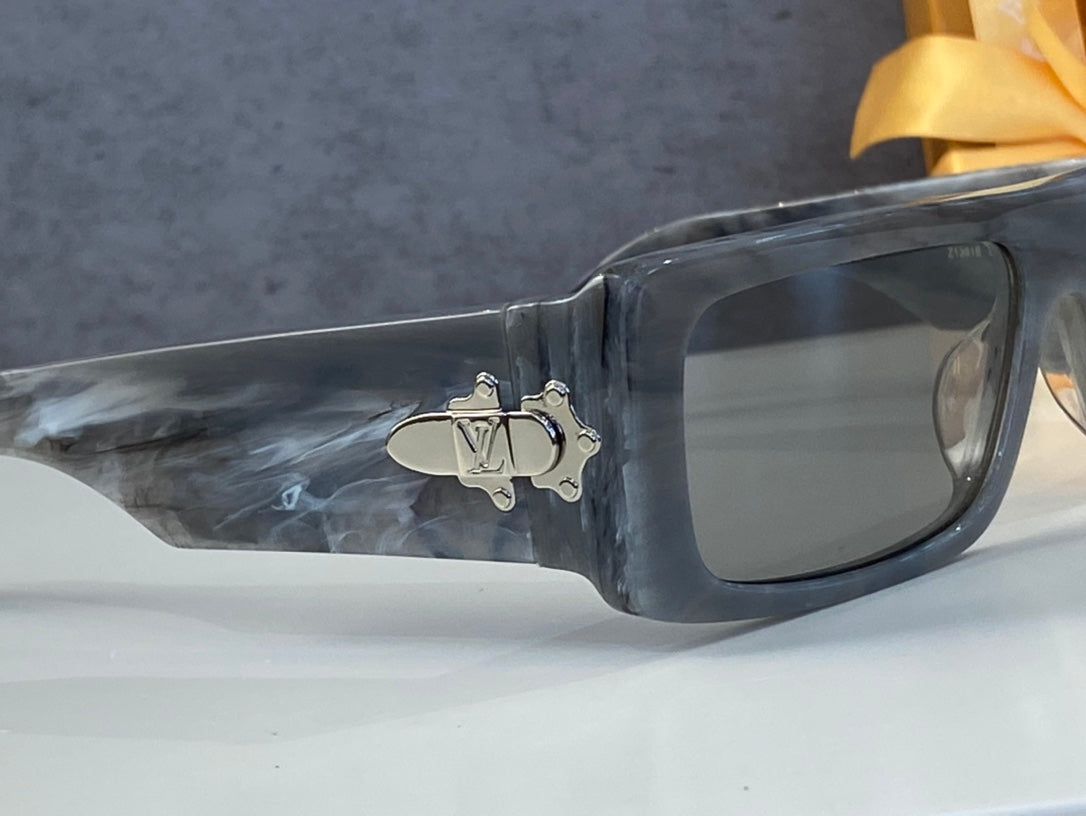 L0vis Vvtt0n Sunglasses