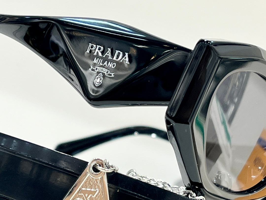 Pra*a Sunglasses
