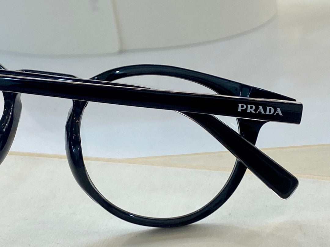 Pra*a Glasses