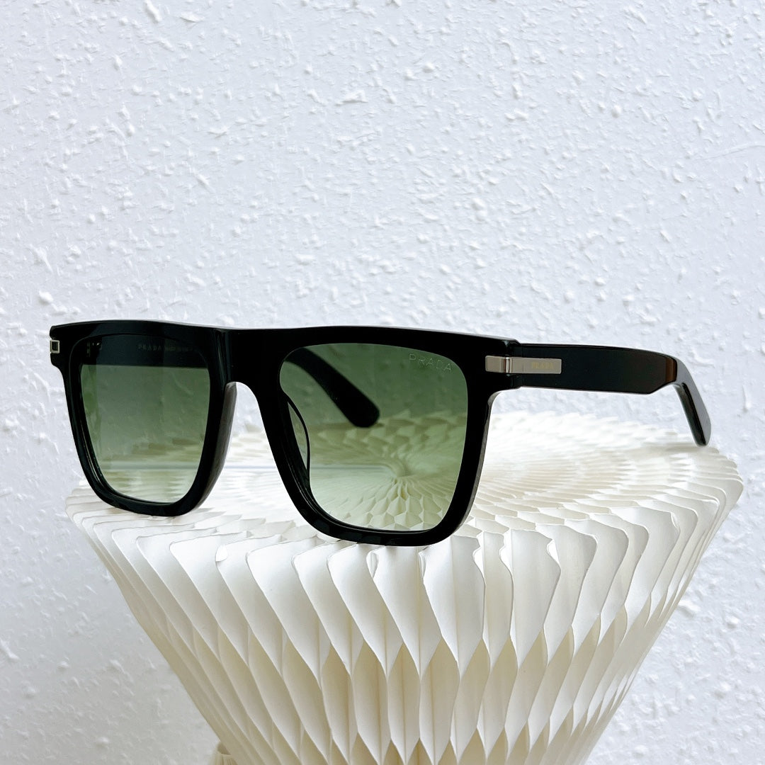 Pra*a Sunglasses