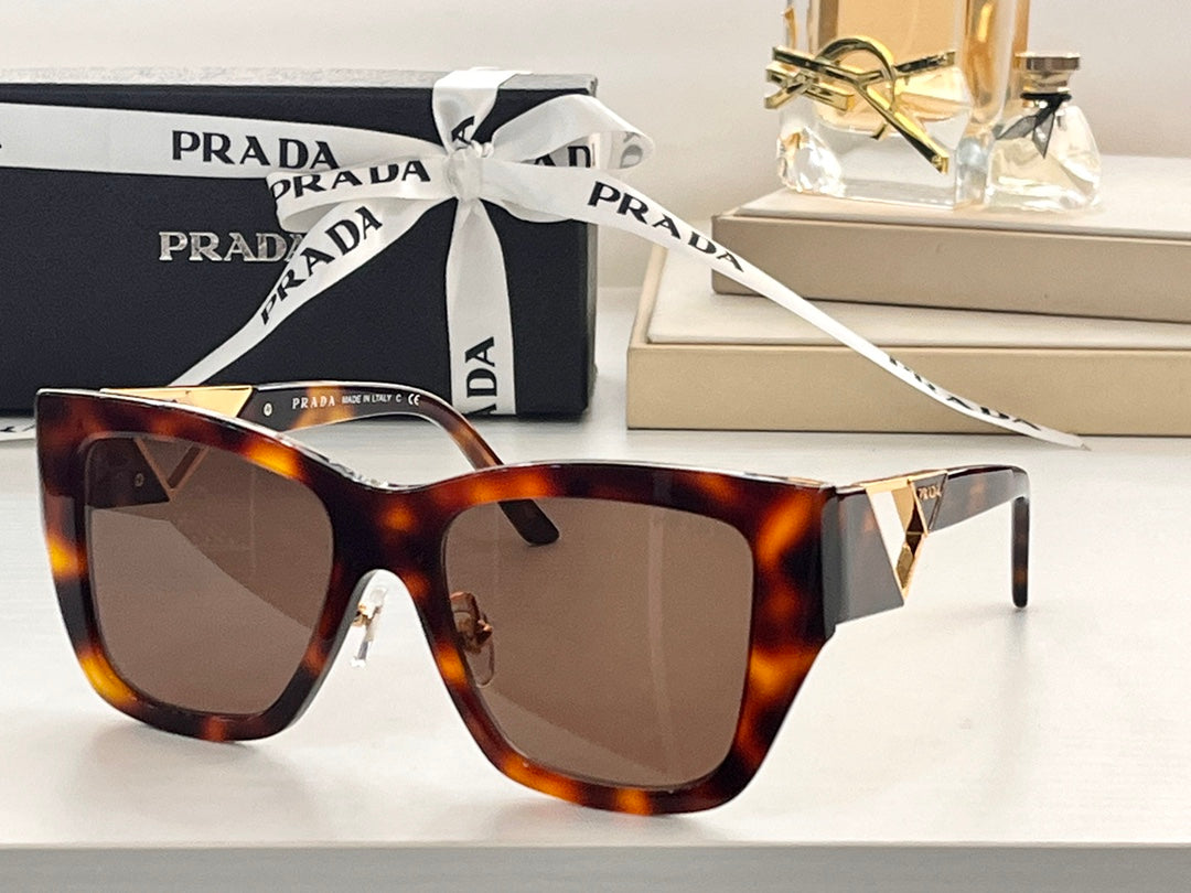 Pra*a Sunglasses