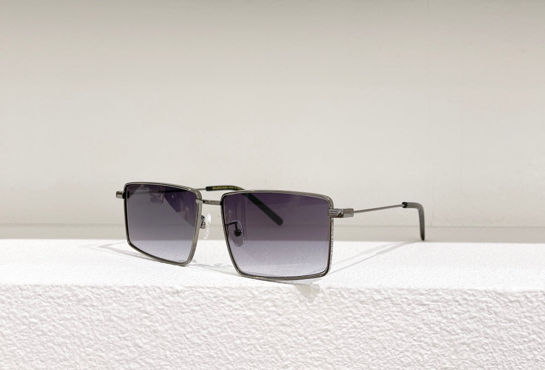Ba1en*iaga Sunglasses Dupe