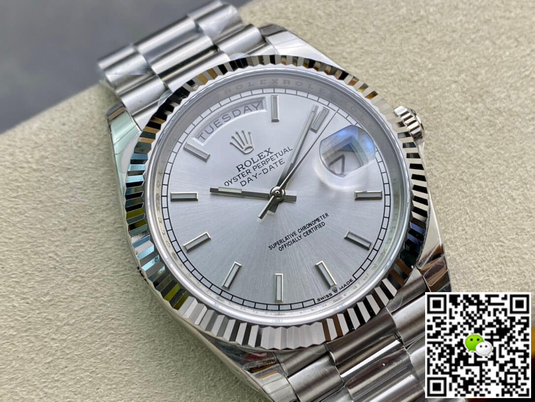 Replica R01ex Day Date 40MM 1:1 Best Edition EW Factory Silver Dial