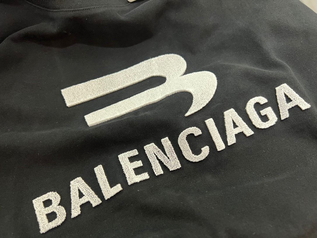 Ba1en*iaga T-shirt