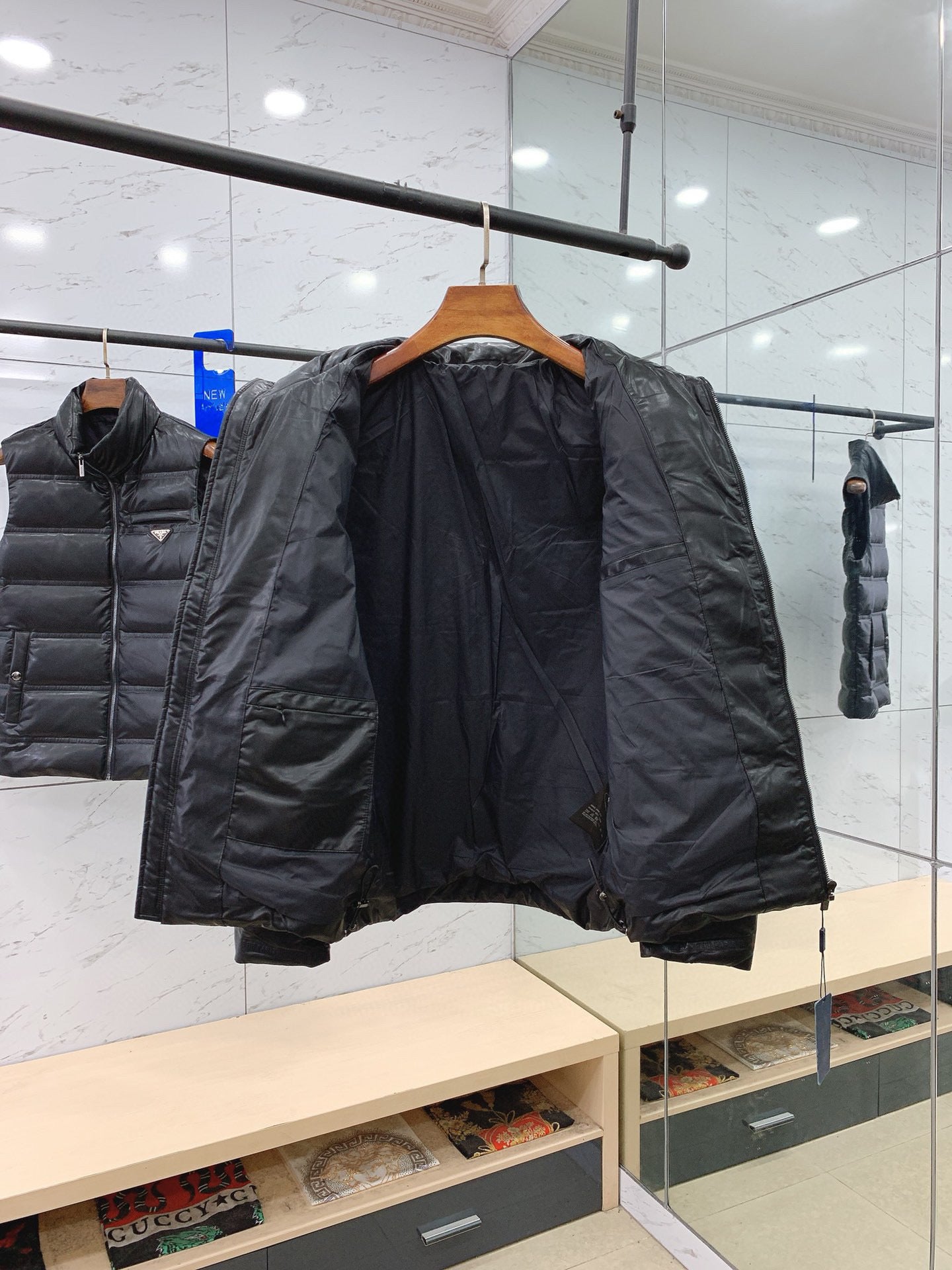 Pra*a Jacket