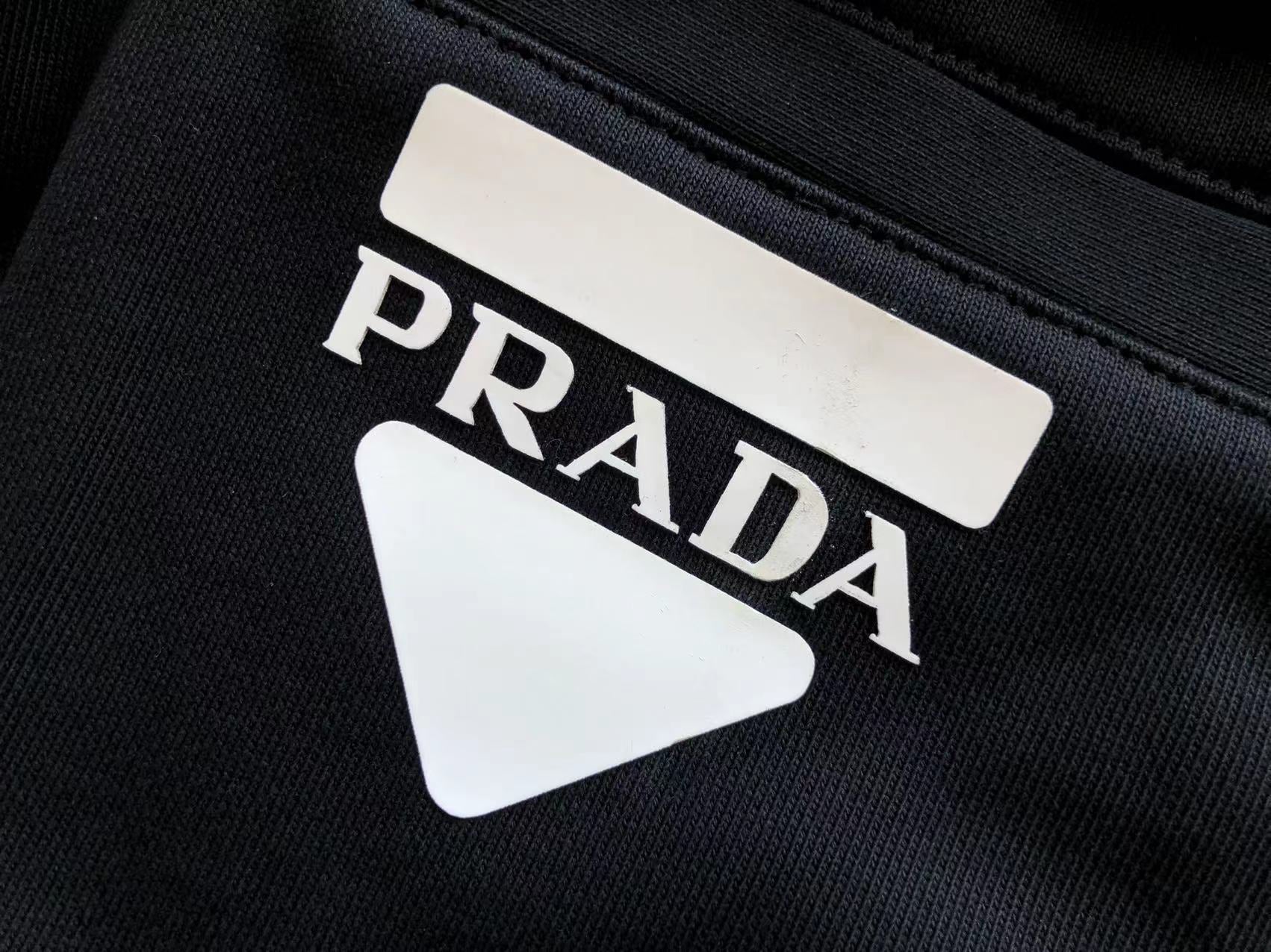 Pra*a Sweatpants