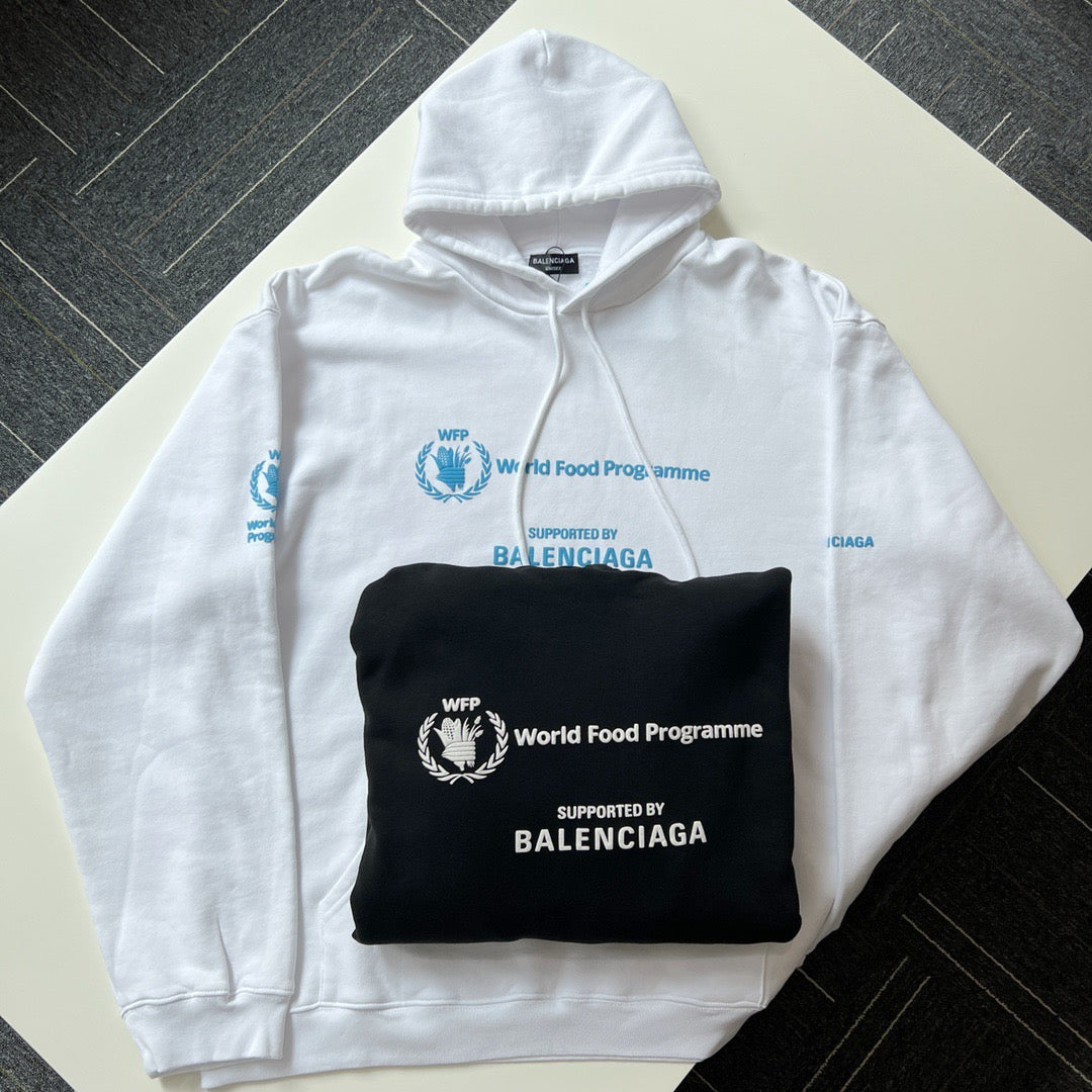 Ba1en*iaga Hoodie