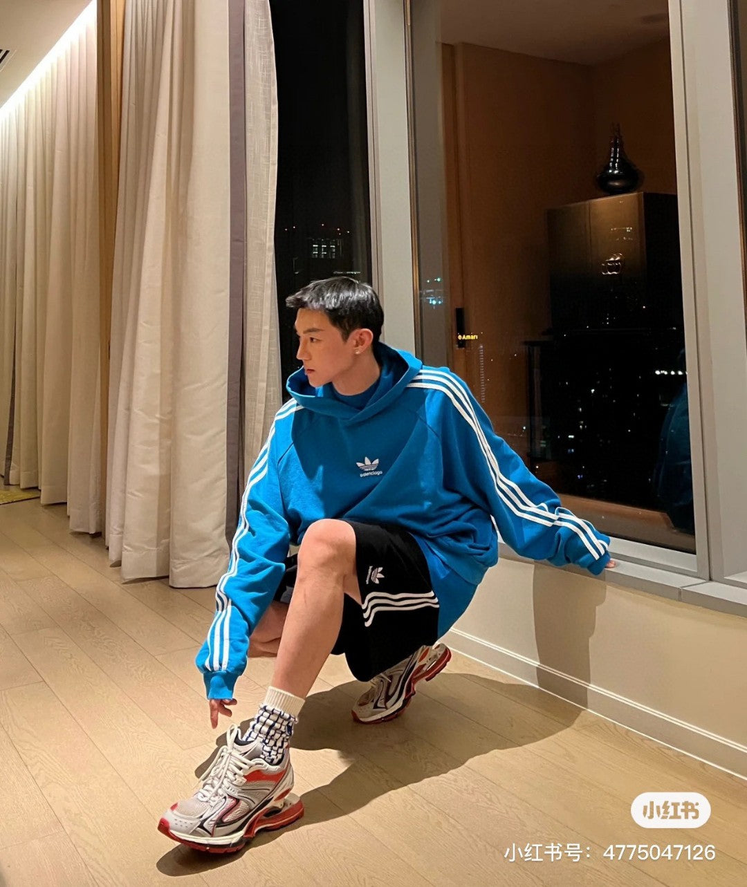 Ba1en*iaga Hoodie