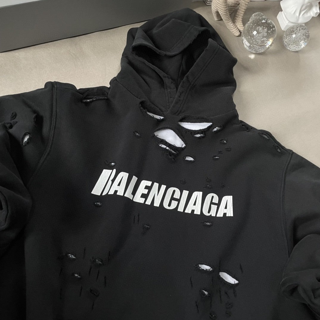Ba1en*iaga Hoodie