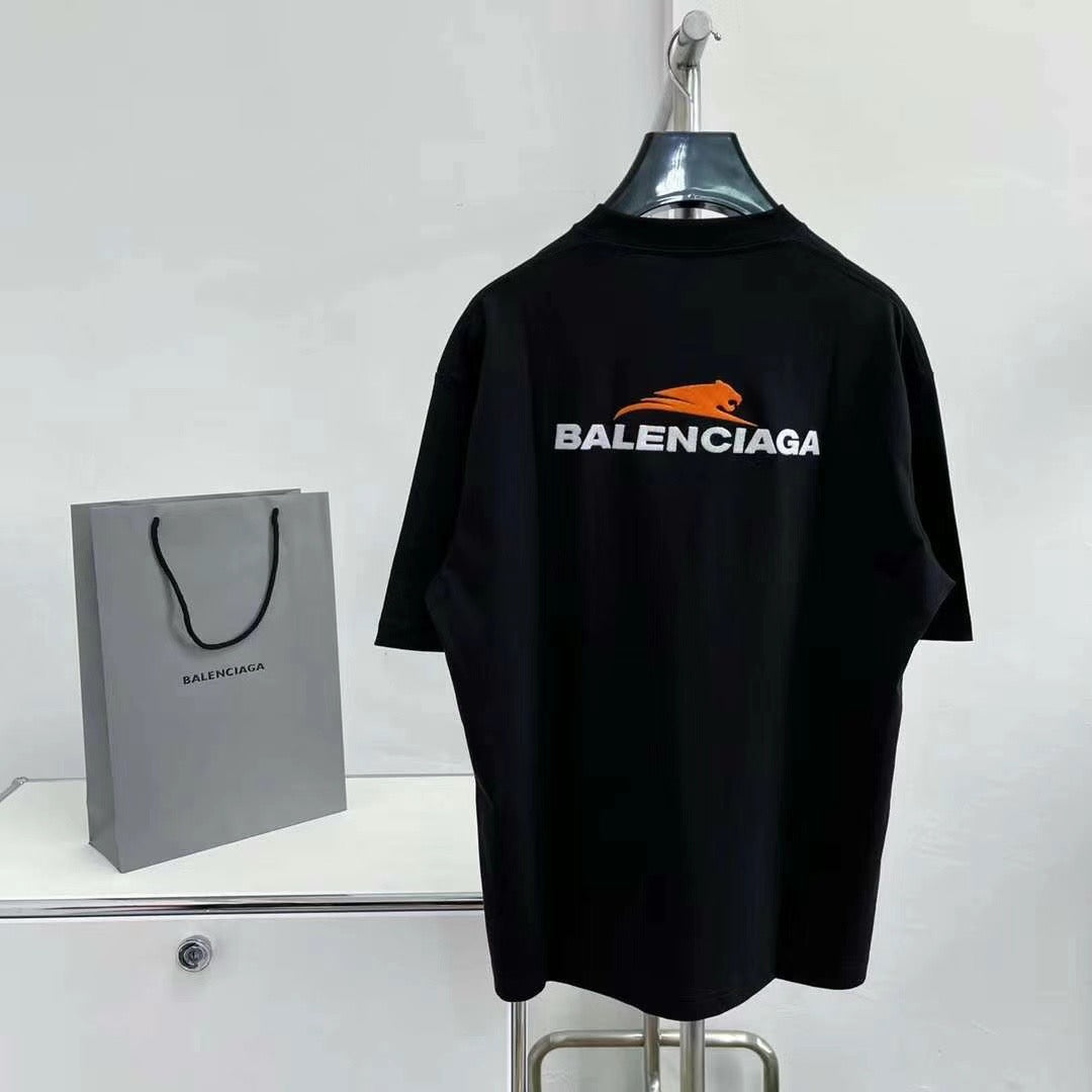 Ba1en*iaga T-shirt
