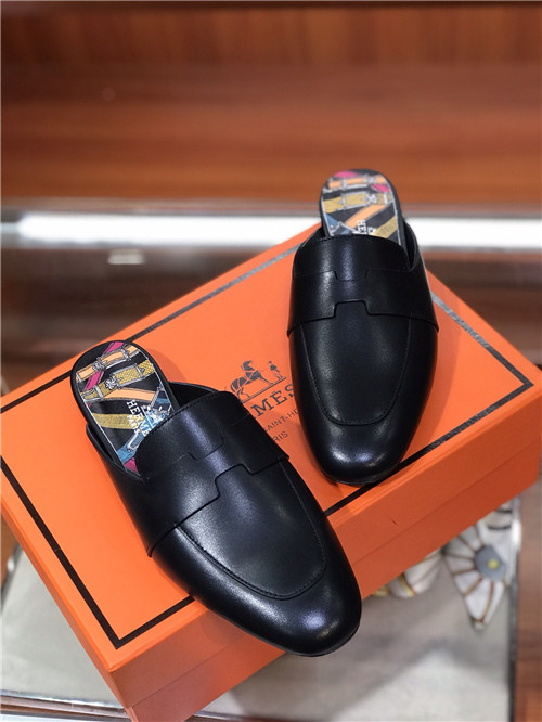 H**me5 loafers slippers