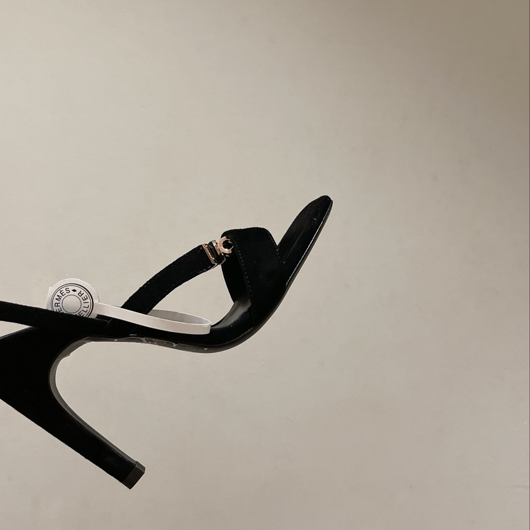 H**me5 Fashion Versatile Sandals