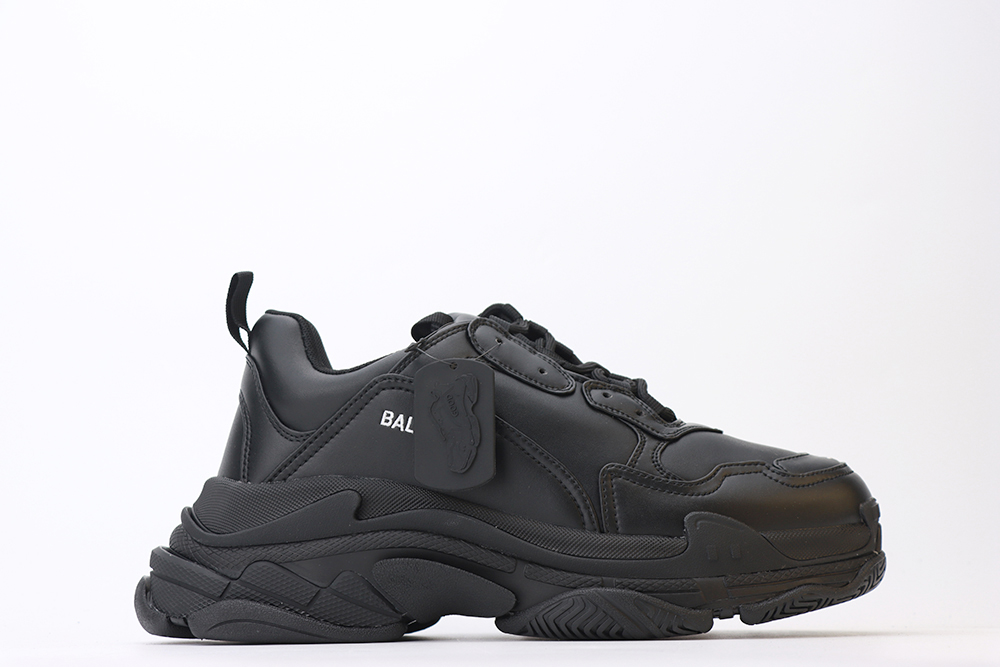 Ba1en*iaga Triple S Sneaker Black Leather