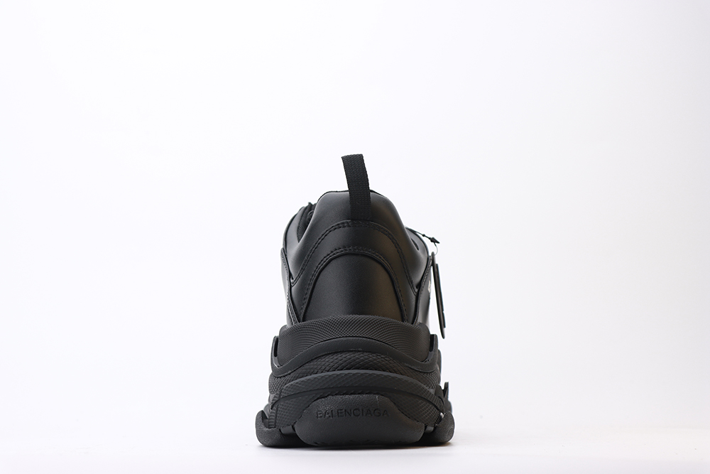 Ba1en*iaga Triple S Sneaker Black Leather