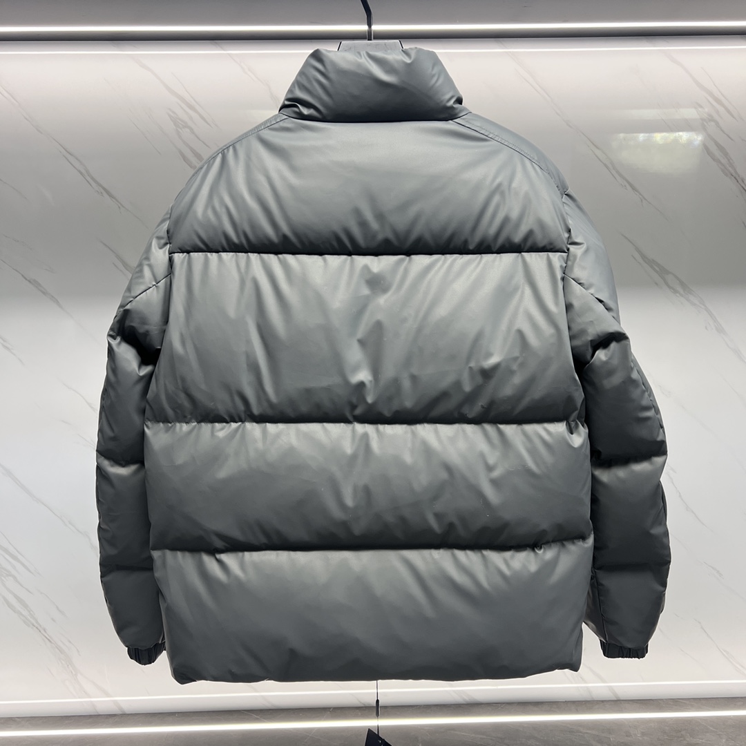 Pra*a Jacket
