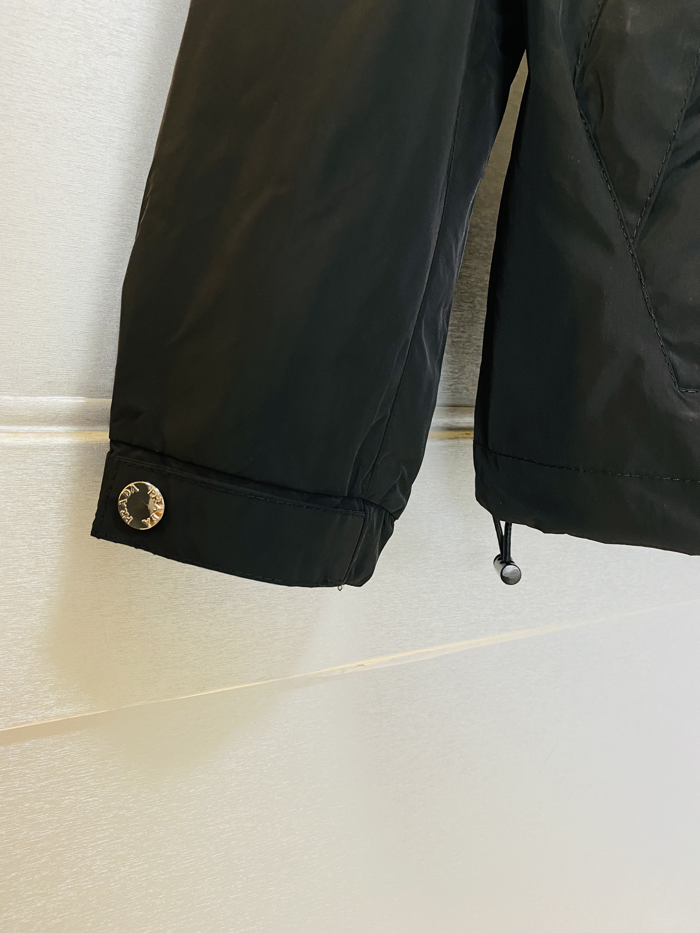 Pra*a Jacket