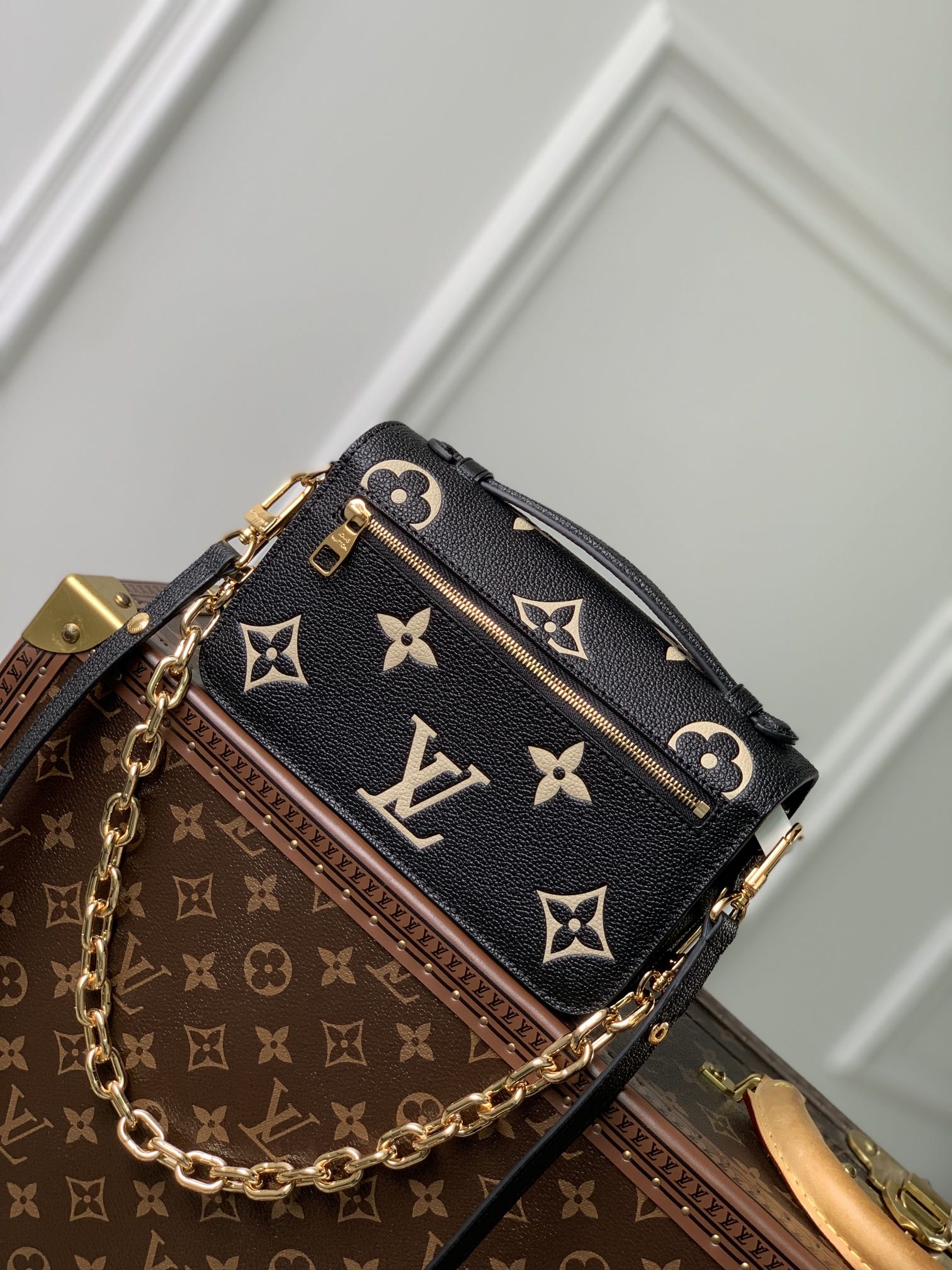 L0vis Vvtt0n Monogram Empreinte